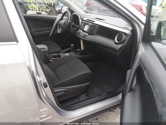 2018 TOYOTA RAV4 XLE 5