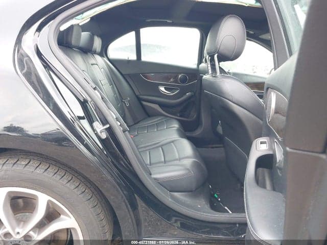 2018 MERCEDES-BENZ C 300 4MATIC 8