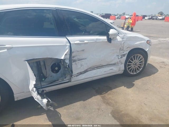 2017 FORD FUSION SE 6