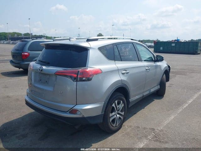 2018 TOYOTA RAV4 LE 4
