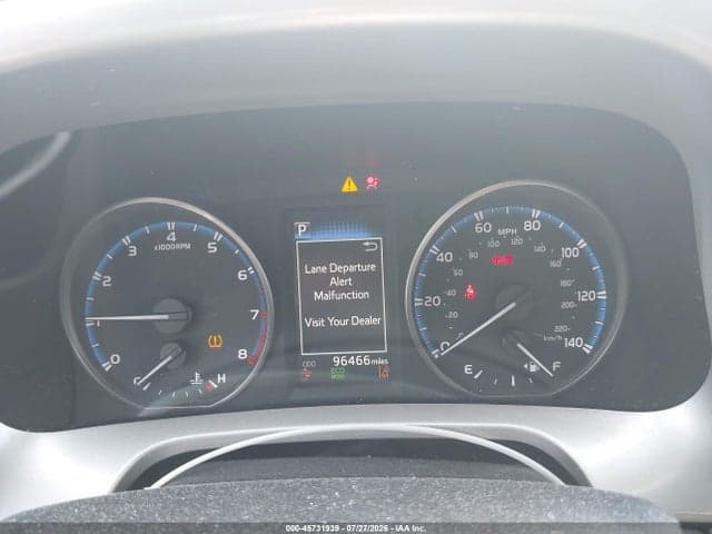 2018 TOYOTA RAV4 LE 7
