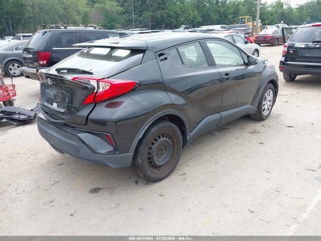 2020 TOYOTA C-HR LE 4