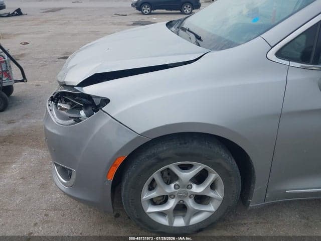 2017 CHRYSLER PACIFICA TOURING-L PLUS 6