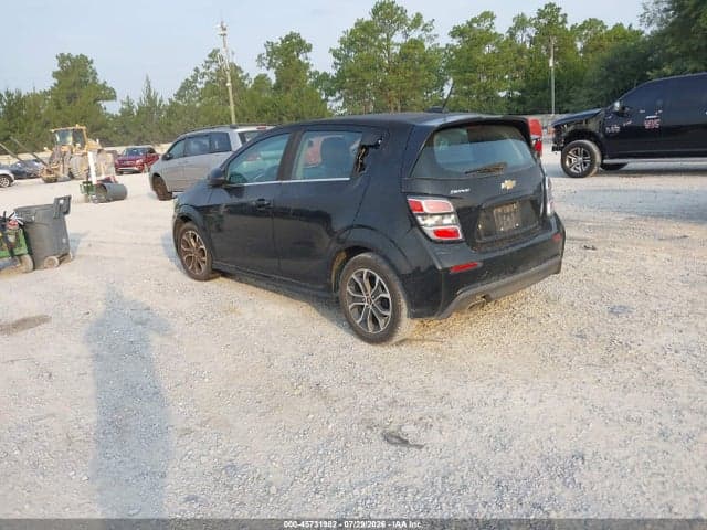 2017 CHEVROLET SONIC LT AUTO 3