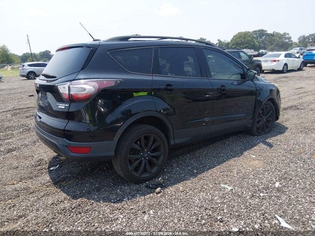 2017 FORD ESCAPE TITANIUM 4
