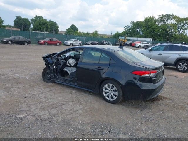 2022 TOYOTA COROLLA LE 3