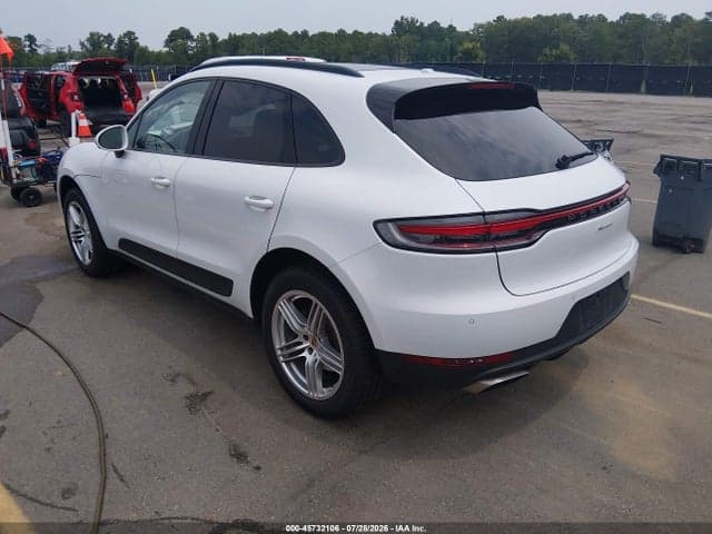 2021 PORSCHE MACAN 3