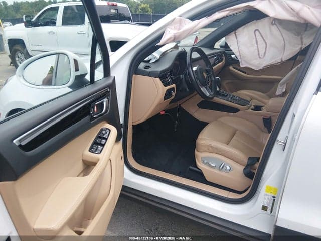 2021 PORSCHE MACAN 5