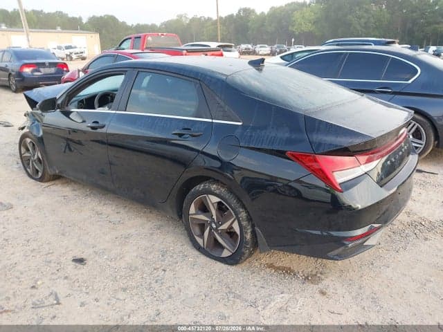 2022 HYUNDAI ELANTRA SEL 3