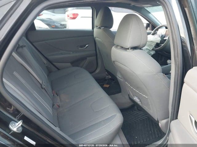 2022 HYUNDAI ELANTRA SEL 8