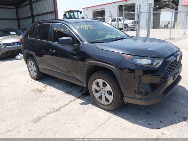 2021 TOYOTA RAV4 LE 1