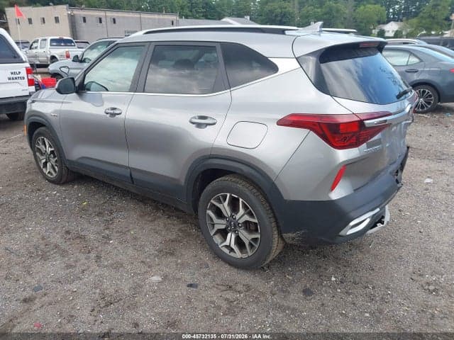 2021 KIA SELTOS EX 3