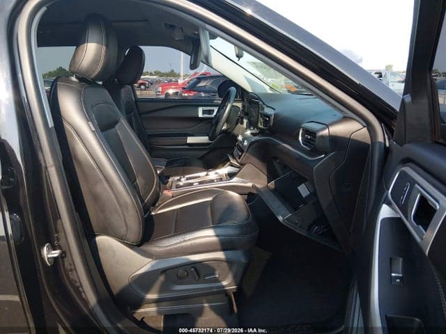 2021 FORD EXPLORER XLT 5