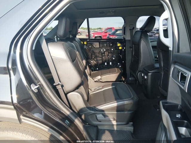 2021 FORD EXPLORER XLT 8