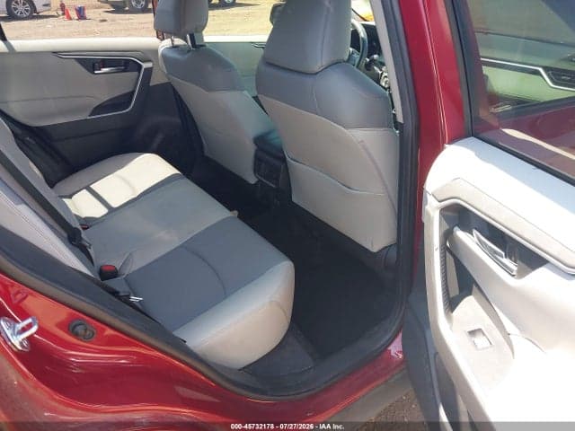 2021 TOYOTA RAV4 XLE PREMIUM 8