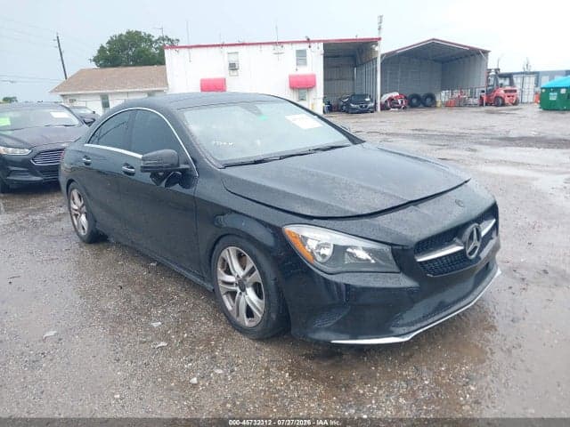 2017 MERCEDES-BENZ CLA 250 1