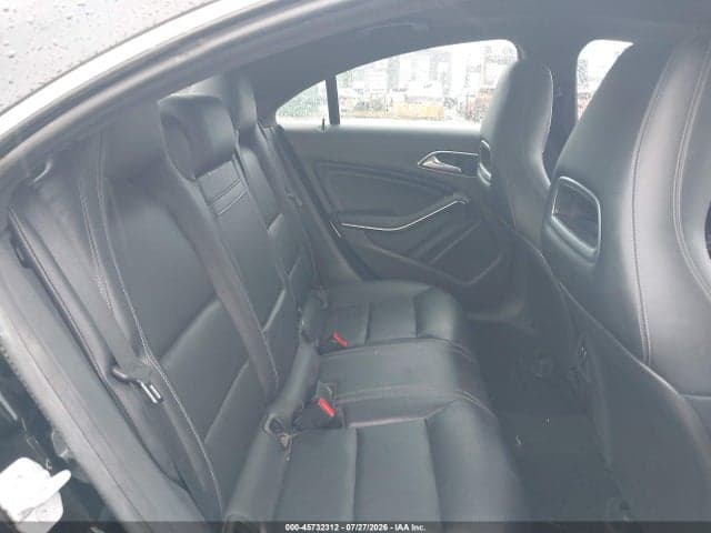 2017 MERCEDES-BENZ CLA 250 8