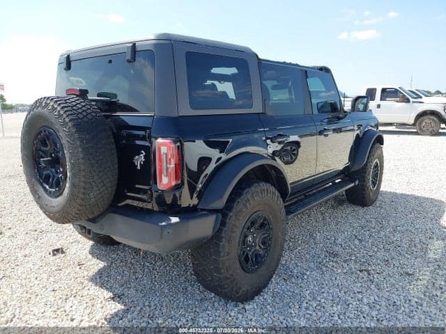 2022 FORD BRONCO OUTER BANKS 4
