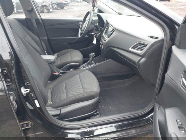 2020 HYUNDAI ACCENT SEL 5