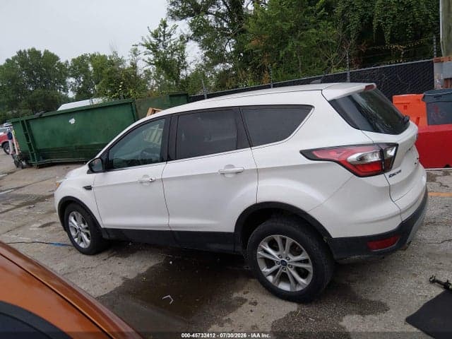 2017 FORD ESCAPE SE 15
