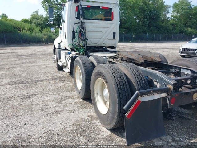 2017 INTERNATIONAL PROSTAR+ 3
