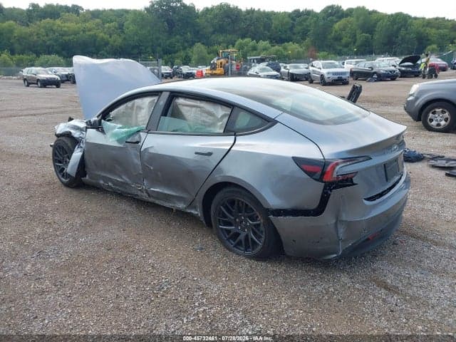 2026 TESLA MODEL 3 PREMIUM ALL-WHEEL DRIVE 3
