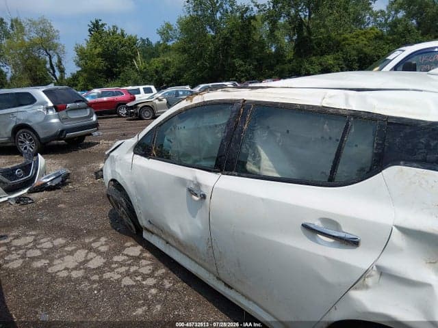 2018 NISSAN LEAF SL 6
