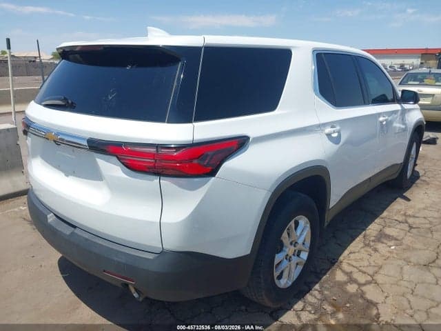 2022 CHEVROLET TRAVERSE FWD LS 4