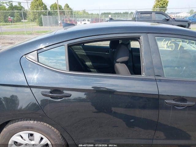 2018 HYUNDAI ELANTRA SE 6