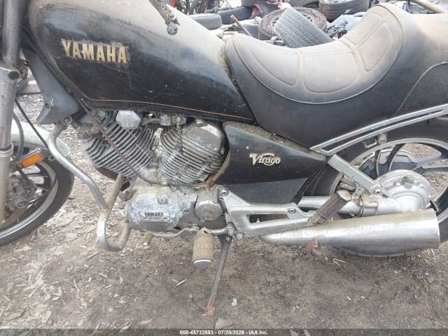 1983 YAMAHA XV550 9