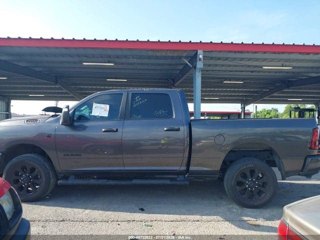 2025 RAM 2500 BIG HORN 4X4 6'4 BOX 14