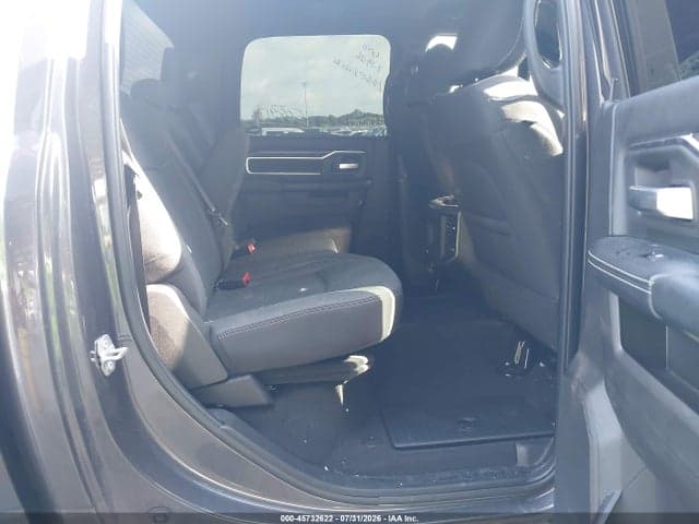 2025 RAM 2500 BIG HORN 4X4 6'4 BOX 8