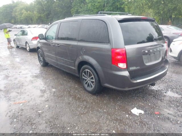 2017 DODGE GRAND CARAVAN GT 3