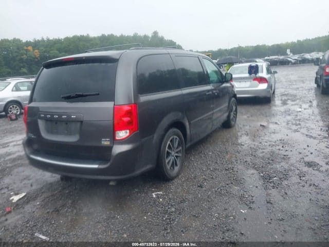 2017 DODGE GRAND CARAVAN GT 4