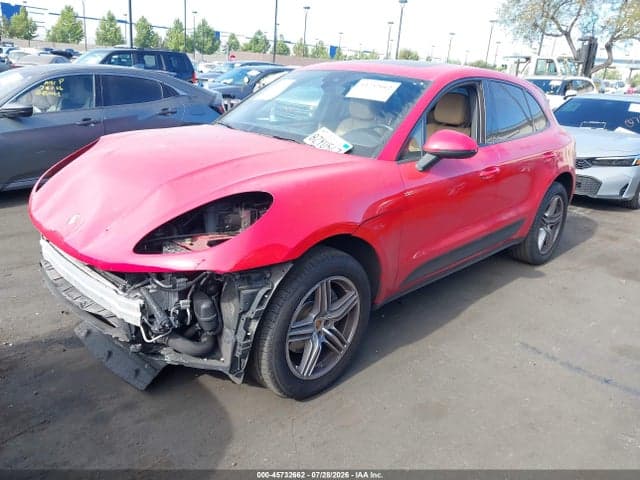 2018 PORSCHE MACAN 2