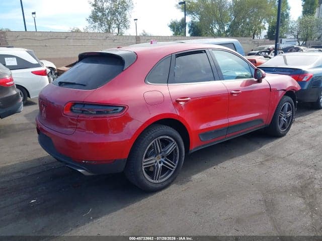 2018 PORSCHE MACAN 4