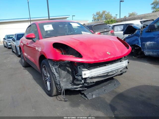 2018 PORSCHE MACAN 6