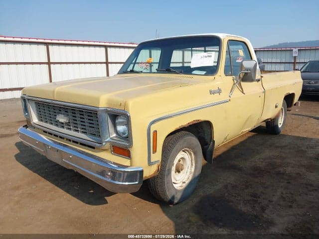 1973 CHEVROLET C10 2