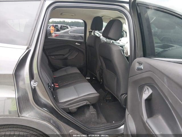 2017 FORD ESCAPE SE 8