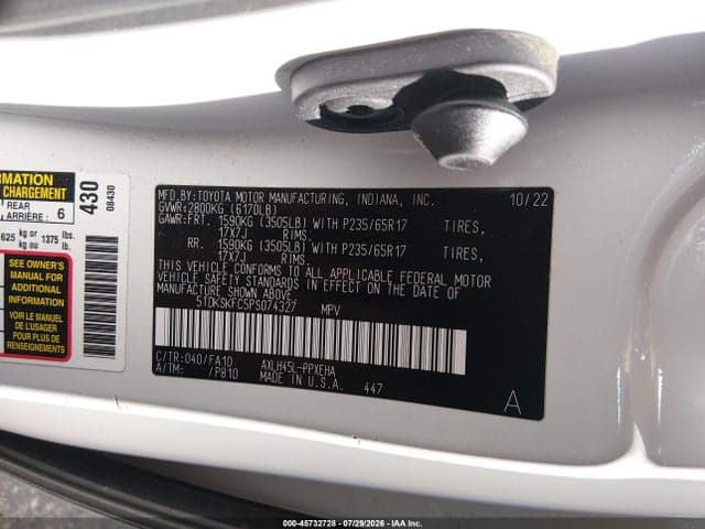 2023 TOYOTA SIENNA LE 9