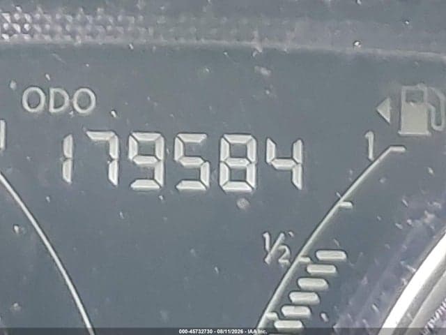 2019 NISSAN VERSA 1.6 SV 16