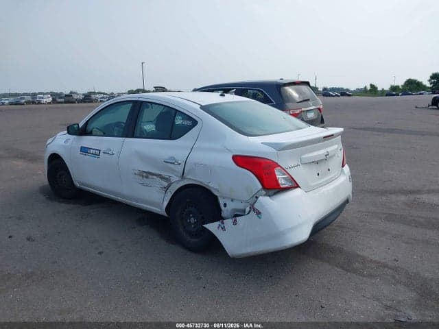 2019 NISSAN VERSA 1.6 SV 3