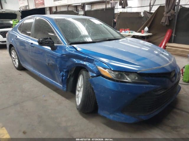 2020 TOYOTA CAMRY LE - 1