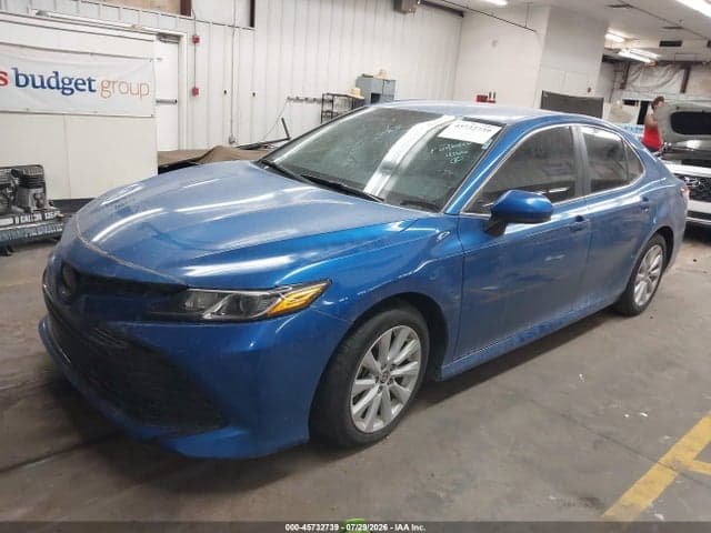 2020 TOYOTA CAMRY LE 2