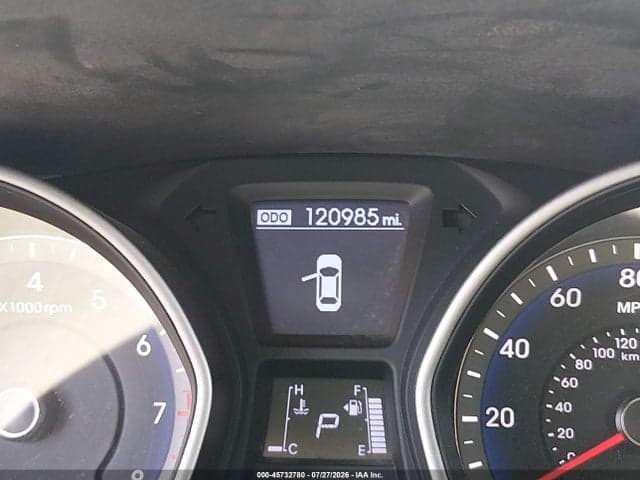 2017 HYUNDAI ELANTRA GT 7