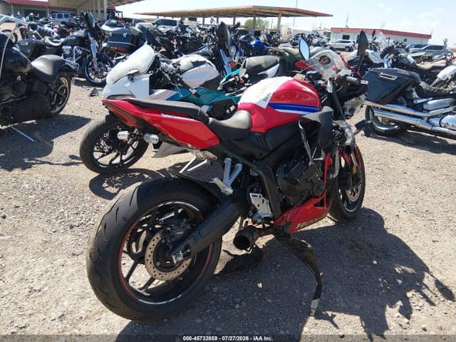 2024 HONDA CBR650 R 4