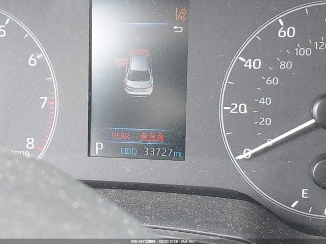2024 TOYOTA COROLLA LE 7