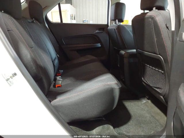 2017 CHEVROLET EQUINOX LS 8