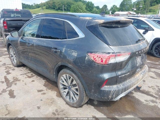2020 FORD ESCAPE TITANIUM 3