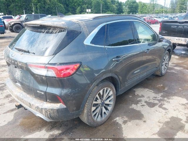 2020 FORD ESCAPE TITANIUM 4